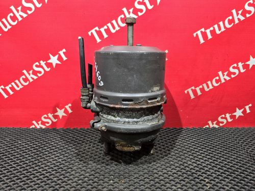 Энергоаккумулятор задний 2016 г