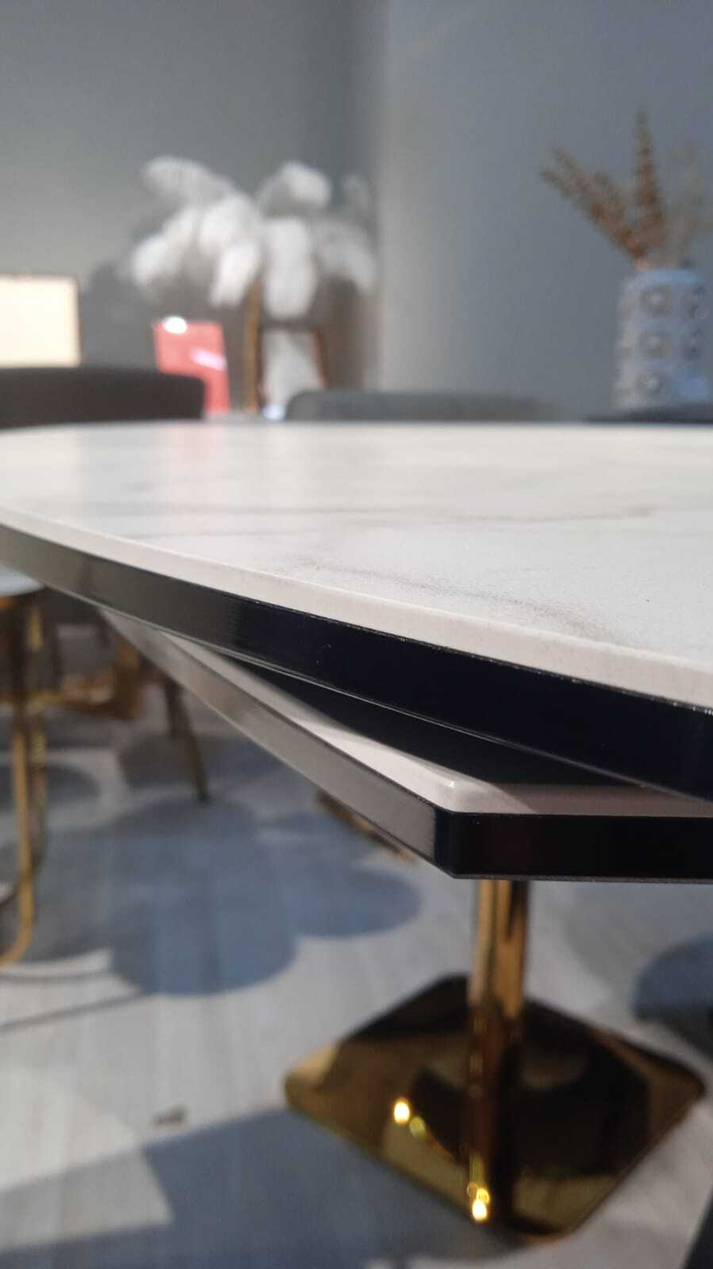 Стол обеденный Ist Casa раскладной Даймонд, 137(205)х90х77 см, белый мрамор