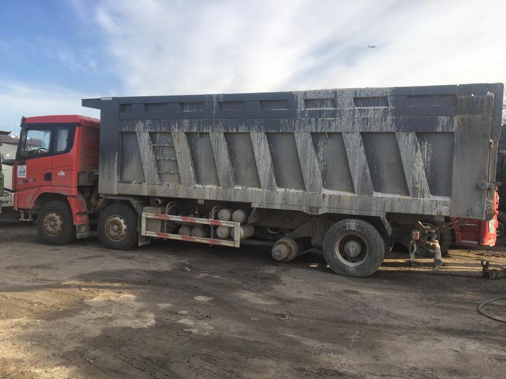 Shacman (Shaanxi) SX* 8x4 Самосвал SX33186W366C (Дизельный, 10,8 л, 441 л.с., МТ)