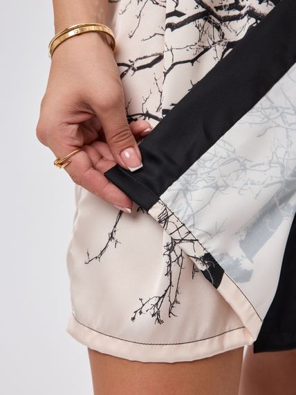 Халат женский шелковый AMELIA короткая бежевая