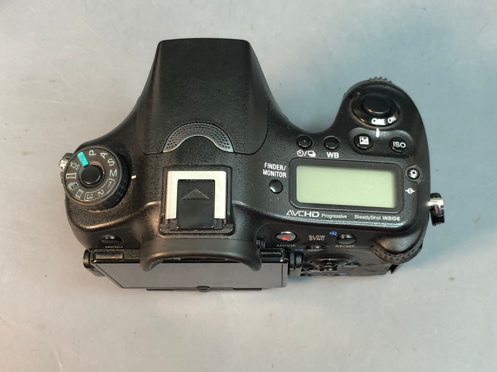 Sony A77 II 102.632 Кадров