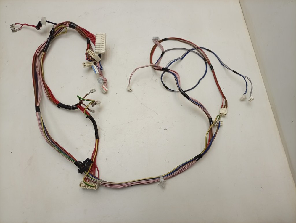 EWUC4105 кт43 Комплект проводов для стиральной машины Indesit б/у