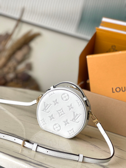 Louis Vuitton Mini Boite Chapeau