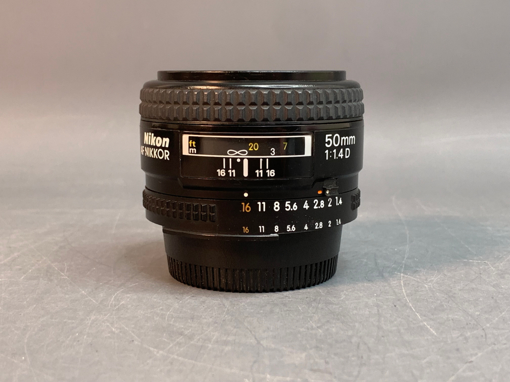 Nikon 50mm f/1.4D AF Nikkor
