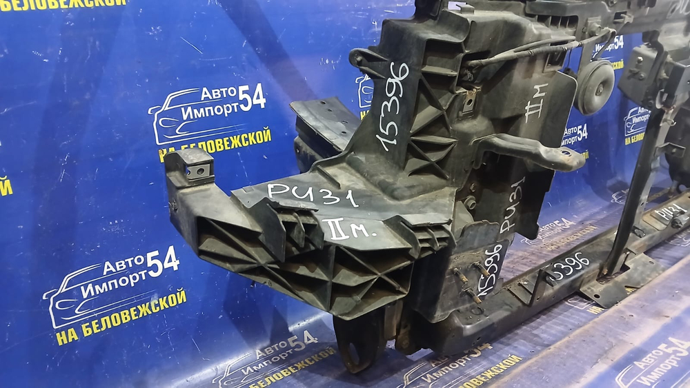 Рамка радиатора / телевизор NISSAN PRESAGE 2006-2009