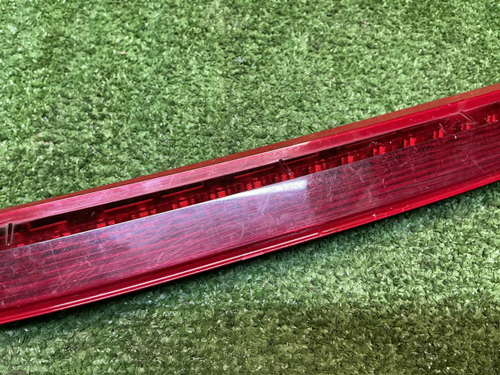 Стоп сигнал VW Touareg 3 (2018-2023)