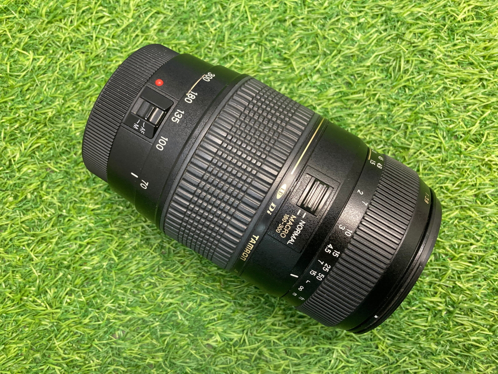 Tamron AF 70-300mm 4-5.6 Di LD Macro Canon EF