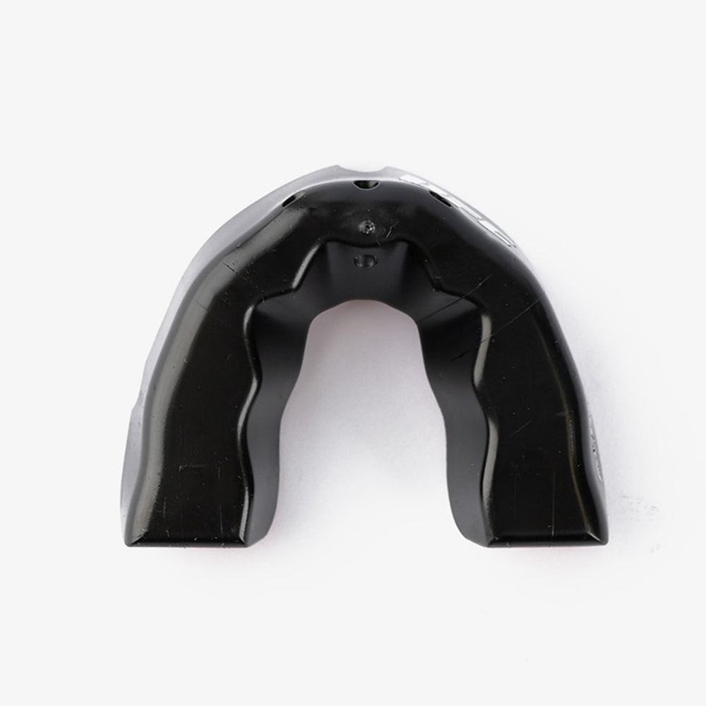 Боксерская капа Opro Silver Level UFC Black/Red