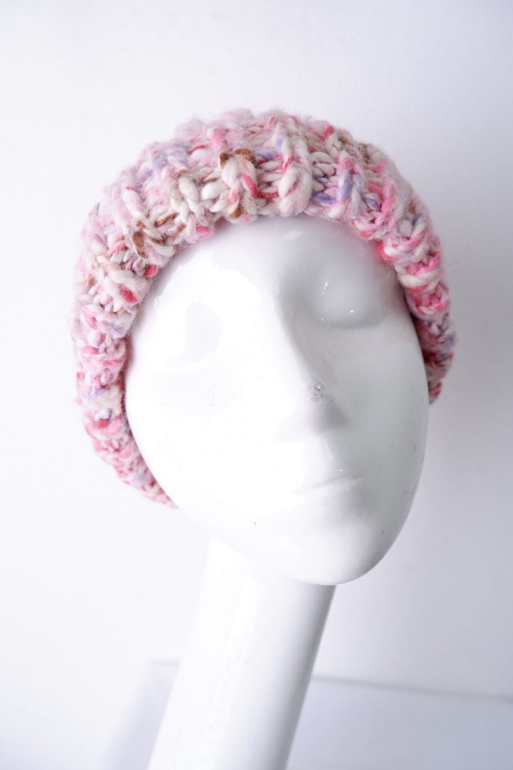 Шапка разноцветная вязаная