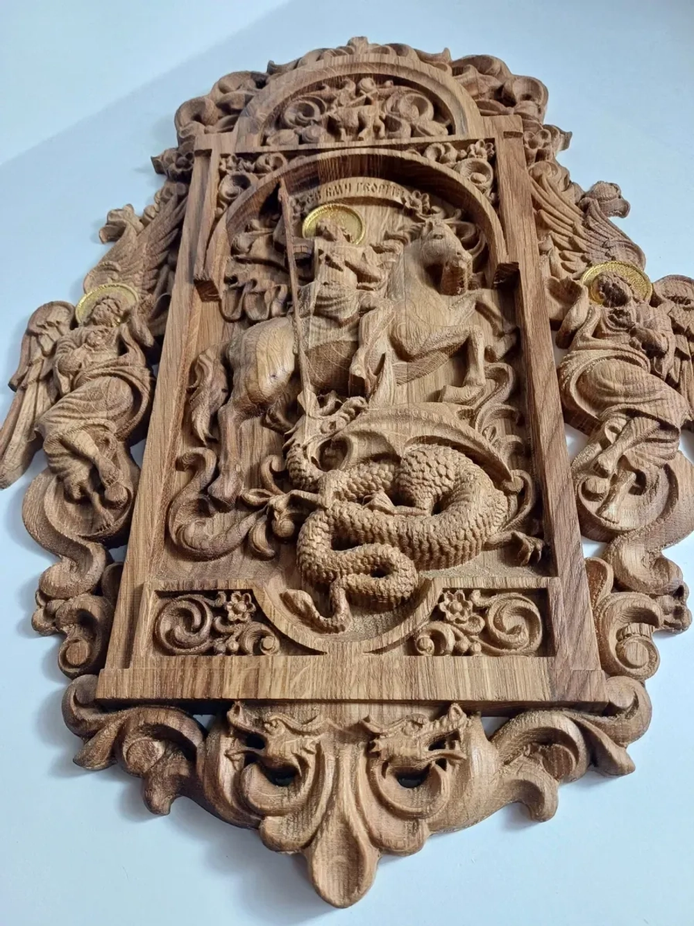 Освященная Икона Георгий Победоносец резная рама из дуба