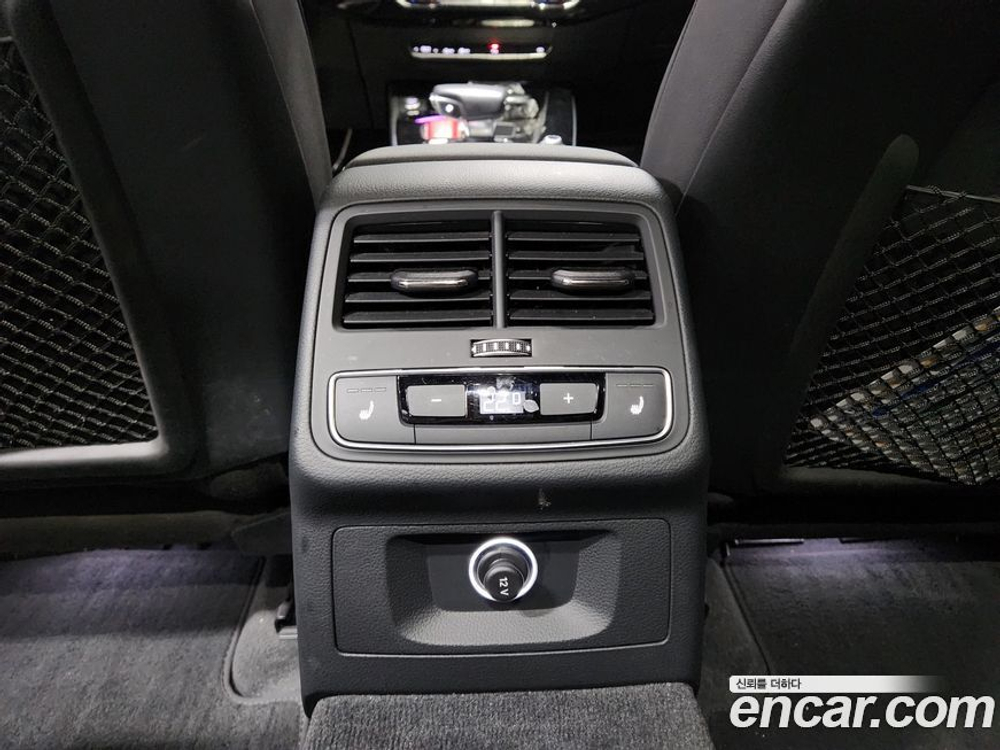 Audi A4 (B9) 40 TFSI Premium (12.2020)