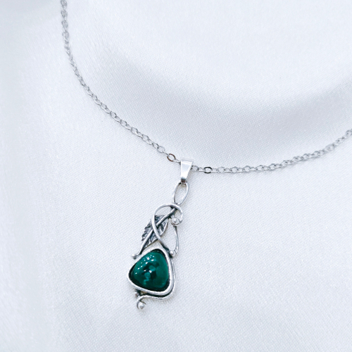 Истра (Кулон)