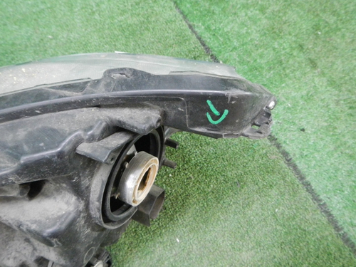 Битая Фара правая Suzuki Vitara 2 (2014-2019) галоген