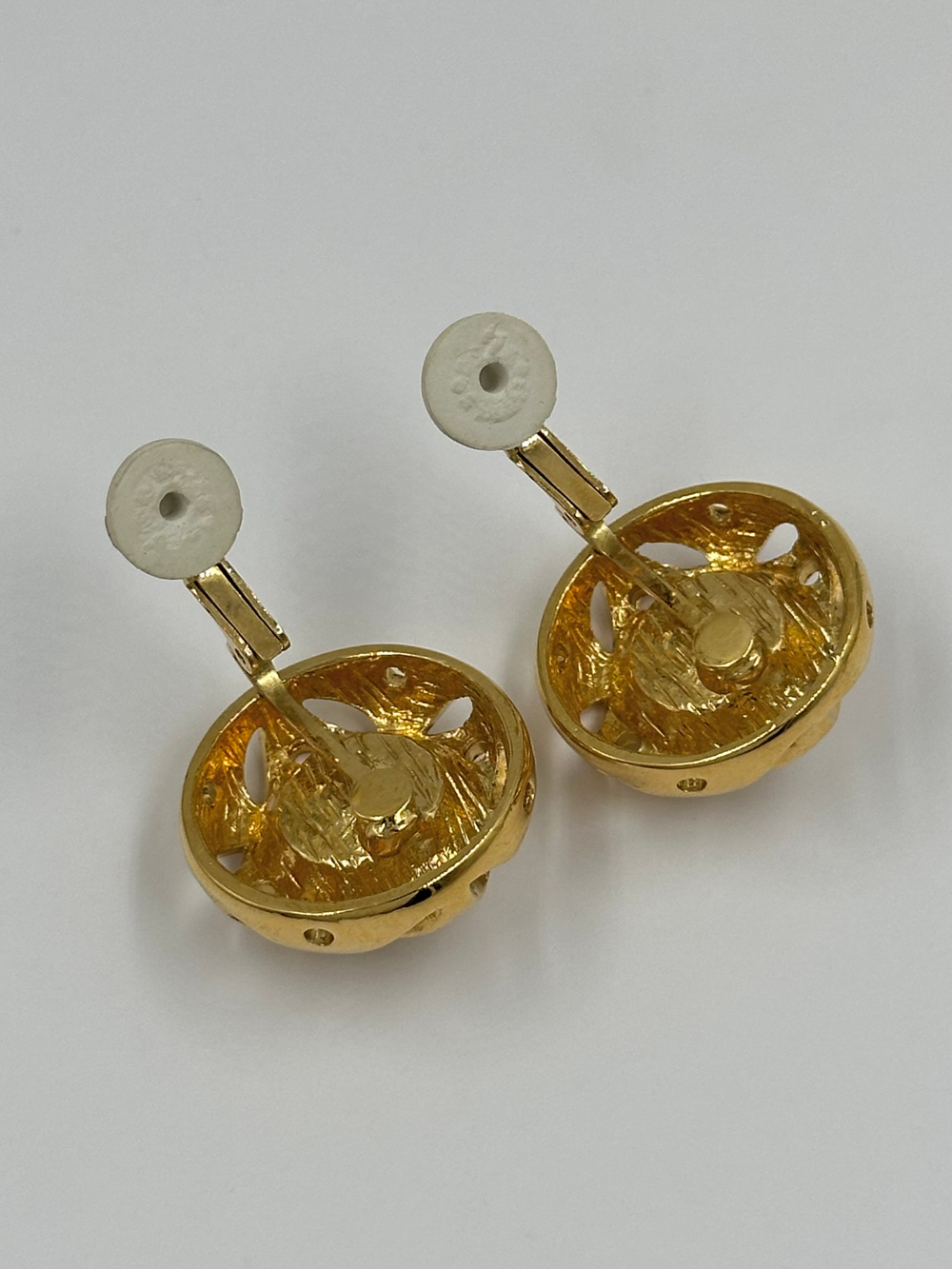 Клипсы с «жемчугом» Nina Ricci