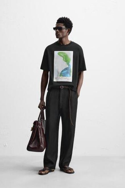 ZARA ФУТБОЛКА С АКВАРЕЛЬНЫМ ПРИНТОМ, ЧЕРНЫЙ