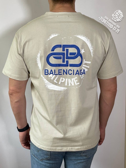 Футболка Balenciaga