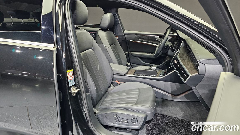 Audi A6 (C8) 45 TFSI Quattro Premium (02.2021)