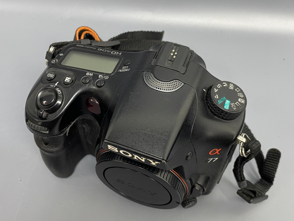 Sony A77, 48.000 кадров