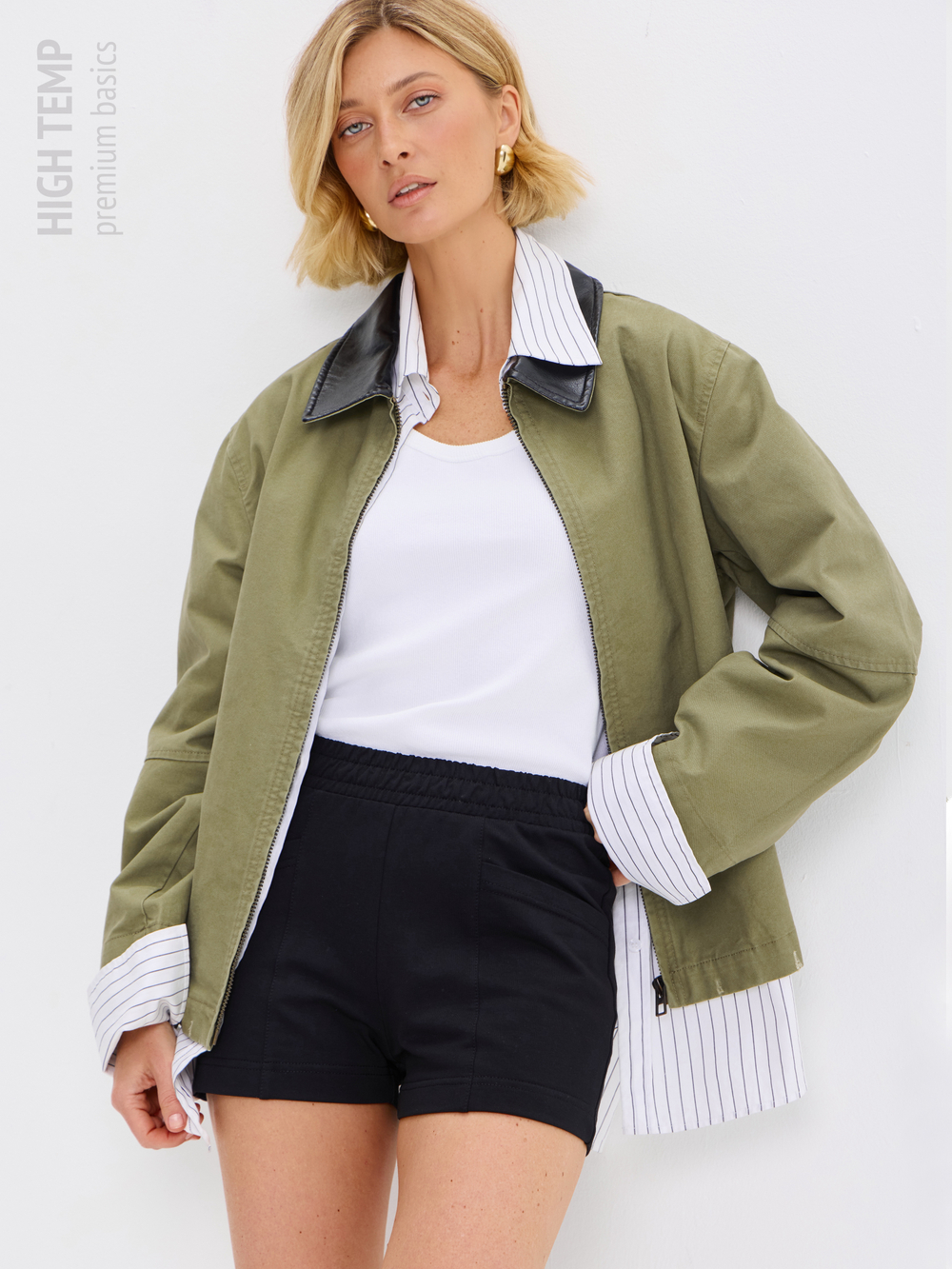 Экстра короткие шорты из футера