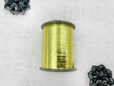 Плоская металлизированная нить для машинной вышивки, золото