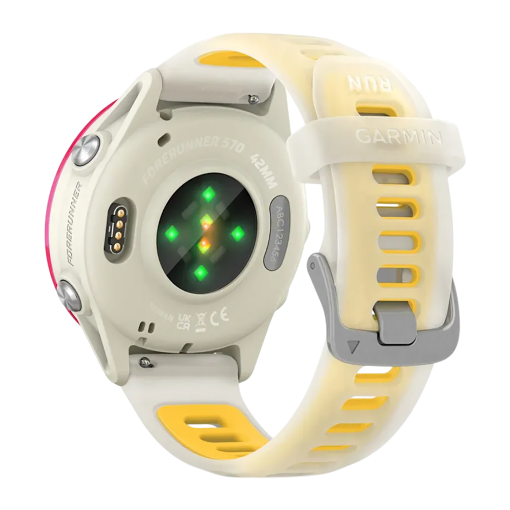 Спортивные часы Garmin Forerunner 570, 42 мм, силиконовый ремешок цвета «полупрозрачный костяной»/«манго» Алюминиевый безель малинового цвета, AMOLED-дисплей с Gorilla Glass 3. Ремешок с классической застёжкой — на запястье обхватом 115–178 мм