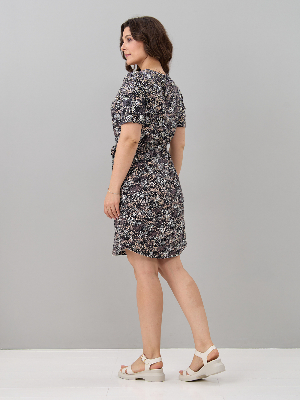 Платье Пв-137/черный-бежабстракция