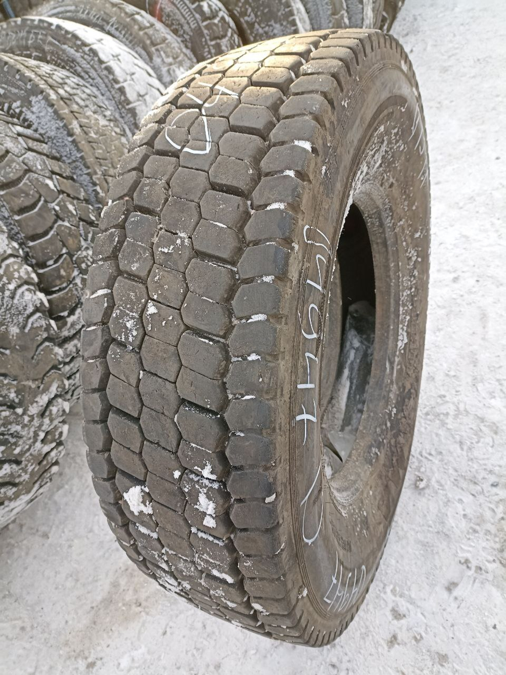 315/80R22.5 Kama NR201 шина б/у