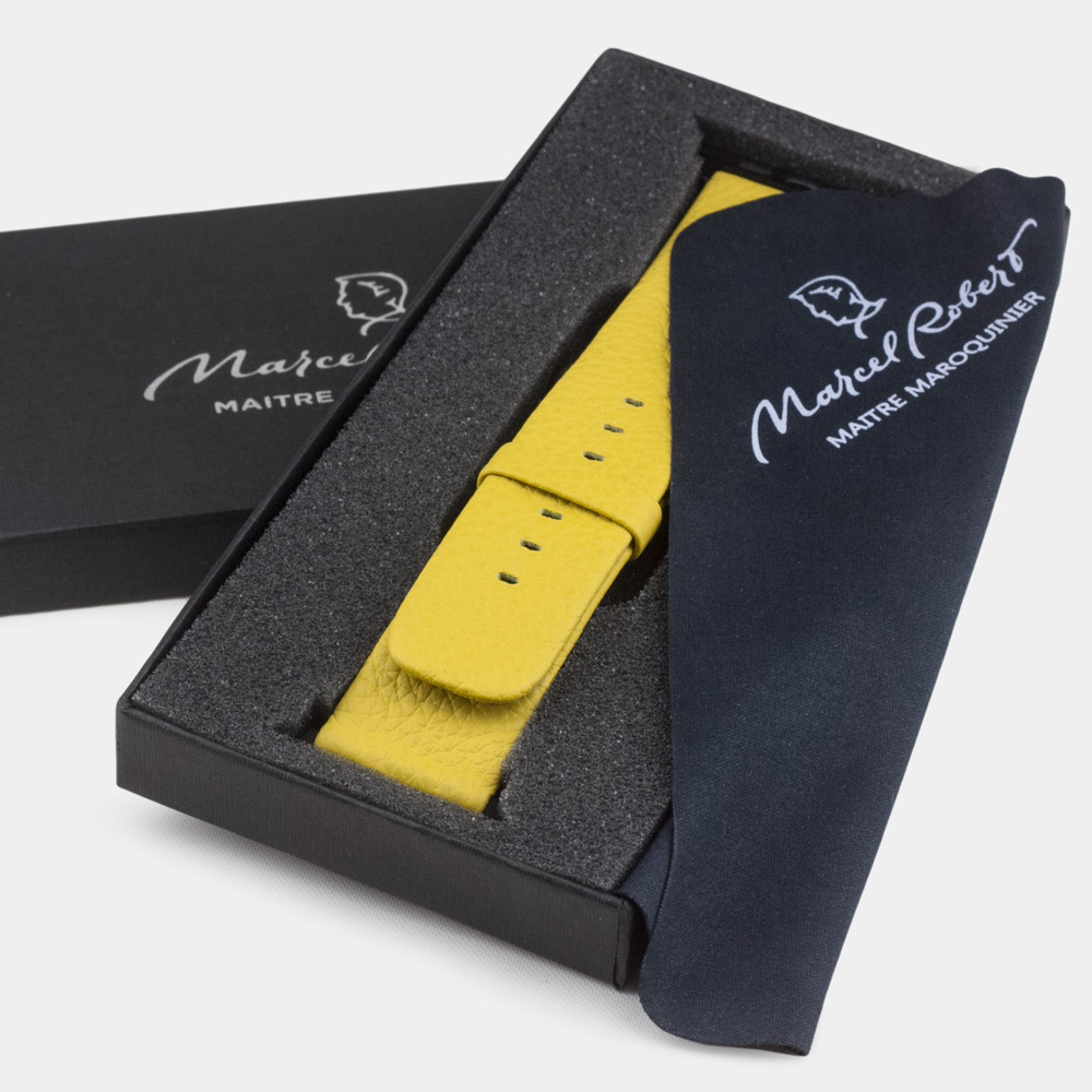 Ремешок для Apple Watch 44/45/46 mm из кожи теленка, желтого цвета