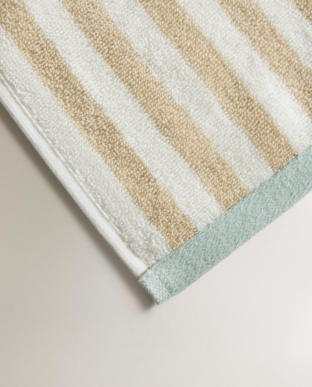 Zara Home Полотенце для лица и рук из хлопка, зелёный, в полоску · 1520/013