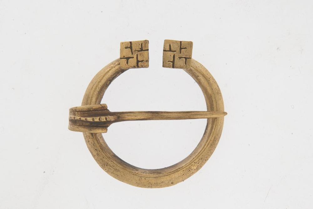 Фибула. Скандинавия 9-11 в.