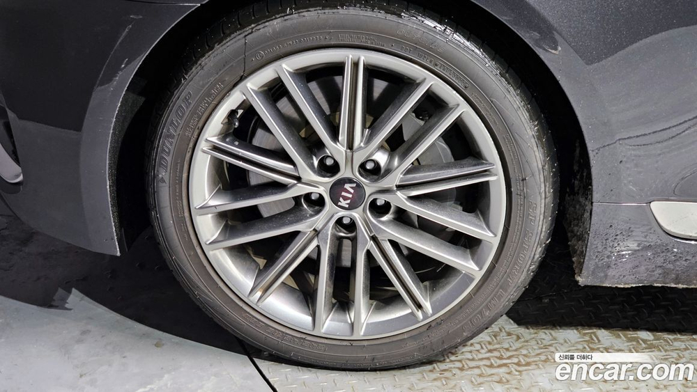 Kia The K9 (Quoris/K900) 3.8 GDI (12.2019)