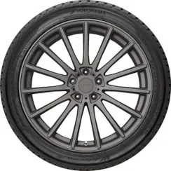 Yokohama W.Drive V905 225/45 R18 95V XL