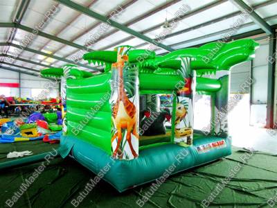 Коммерческий надувной батут "Национальный парк" 4*3*3 м