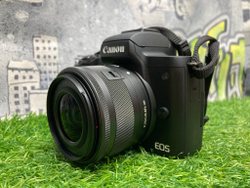 Canon M50 Mark II Kit 15-45mm IS STM 100 кадров