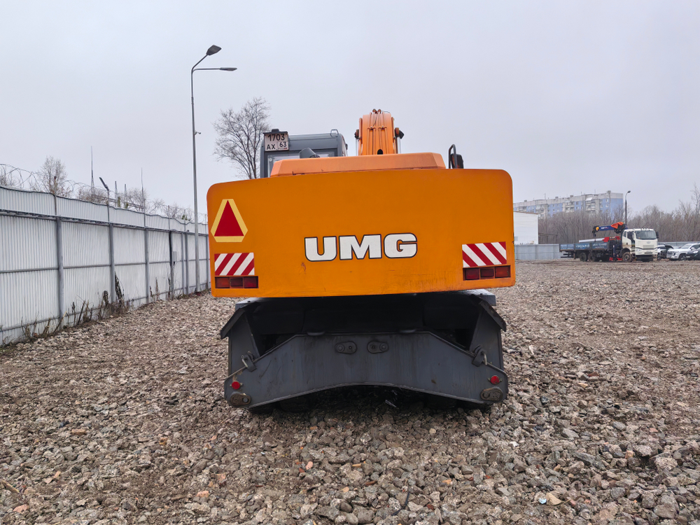 UMG (Тверской экскаватор) E185* Экскаватор колесный E185W (Дизельный, 4,8 л, 105 л.с., АТ)