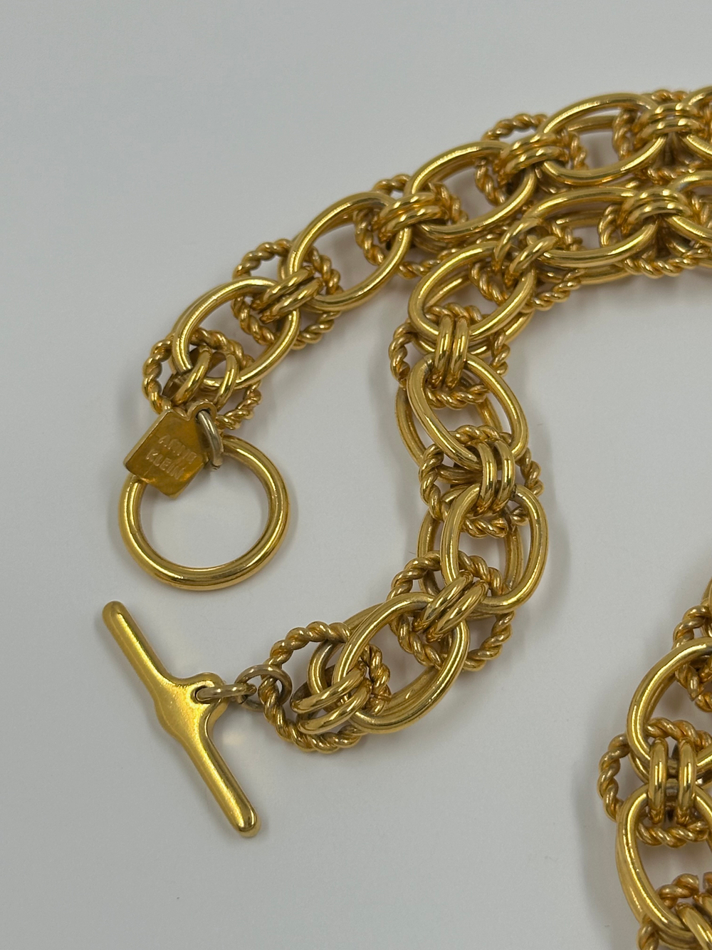 Цепь Anne Klein