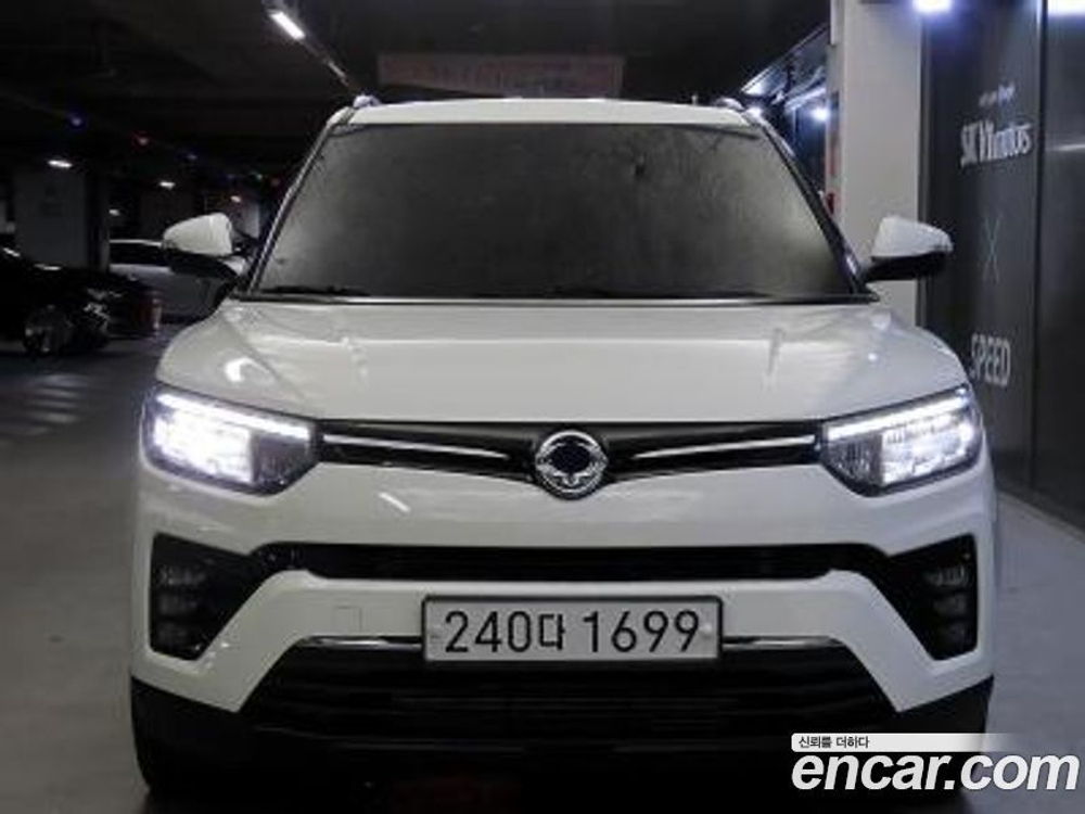 KG Mobility (Ssangyong) Very New Tivoli Бензин 1.5 2WD (11.2019)