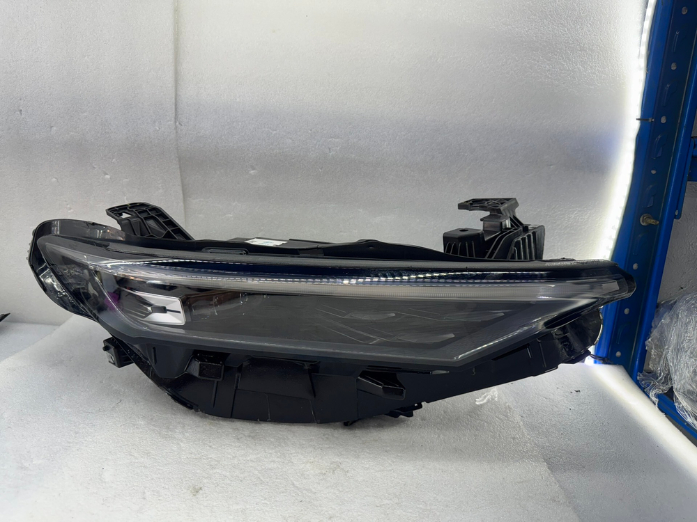 Передняя LED фара Changan Raeton Plus оригинал