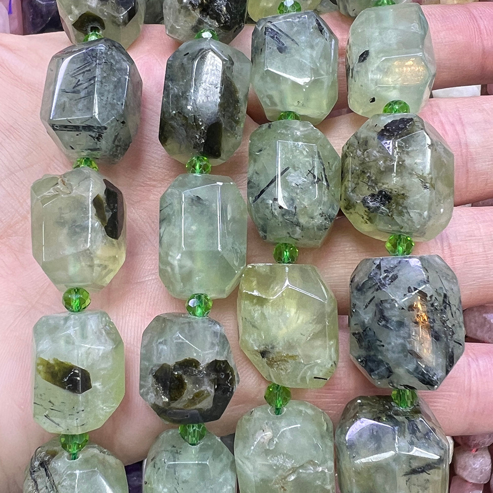 Пренит бусины 10/15х20/25 мм, крупная грань, нитка 38 см