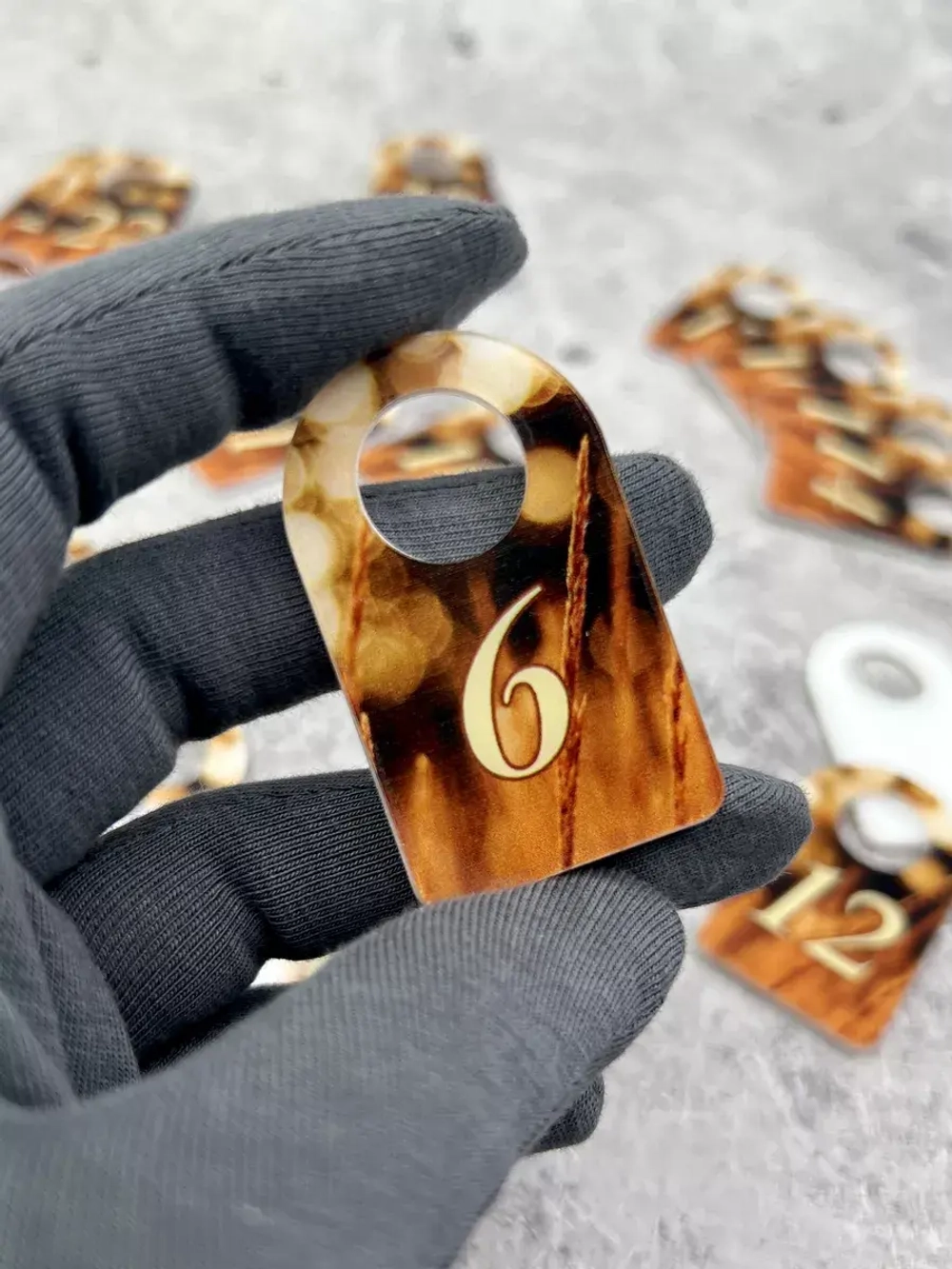 Номерки для ключей акрил 3х5 см