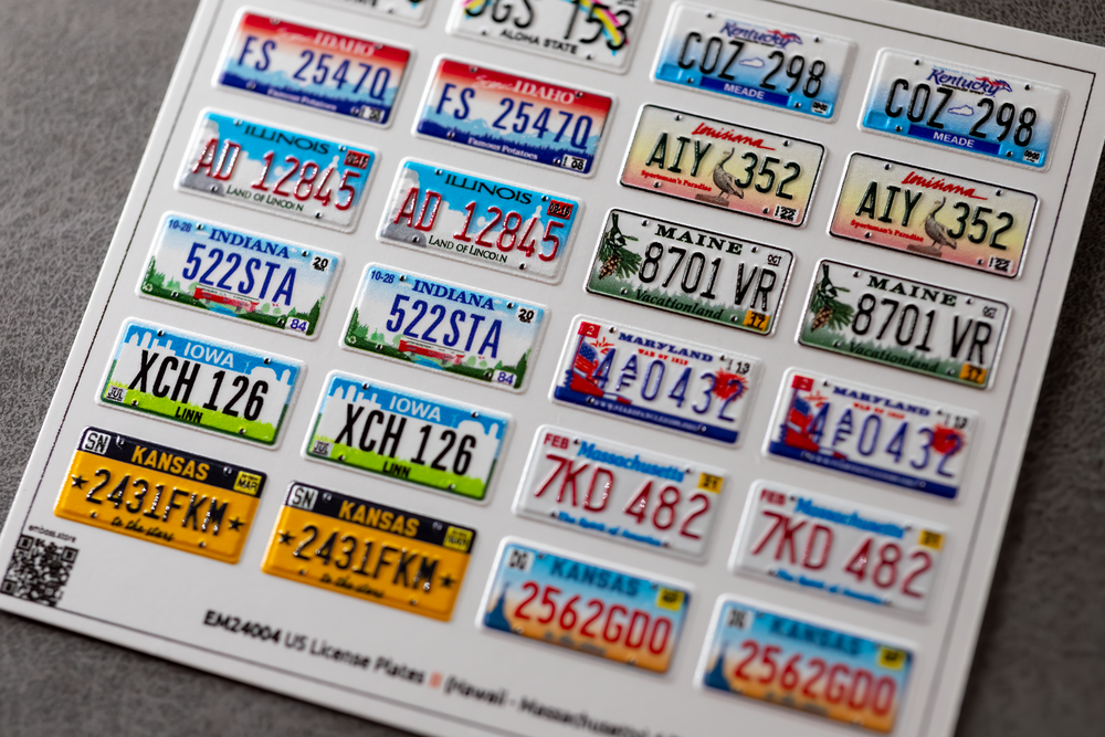 US vehicle registration plates 2 (Hawaii-Massachusetts) 1/24 (3D decal)