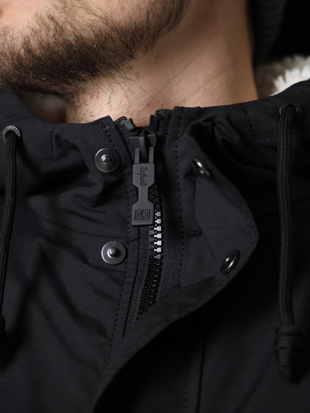 Парка с жилетом Город Горький черная