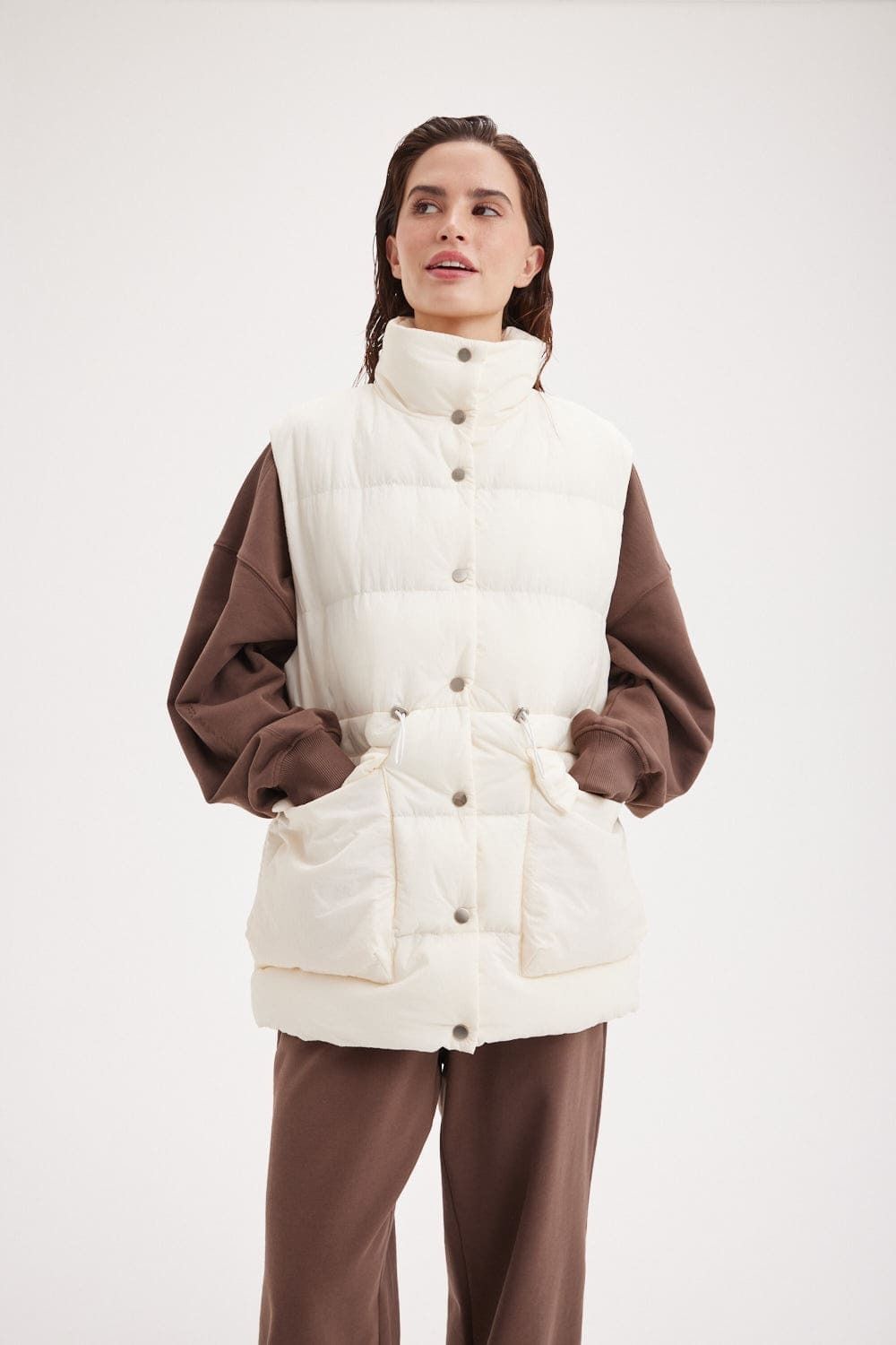 Жилет стеганый "Белый кварц" женский