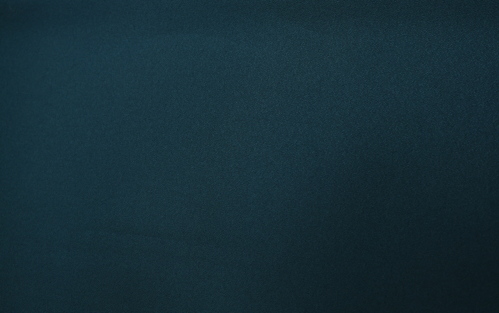 Костюмная изумрудная