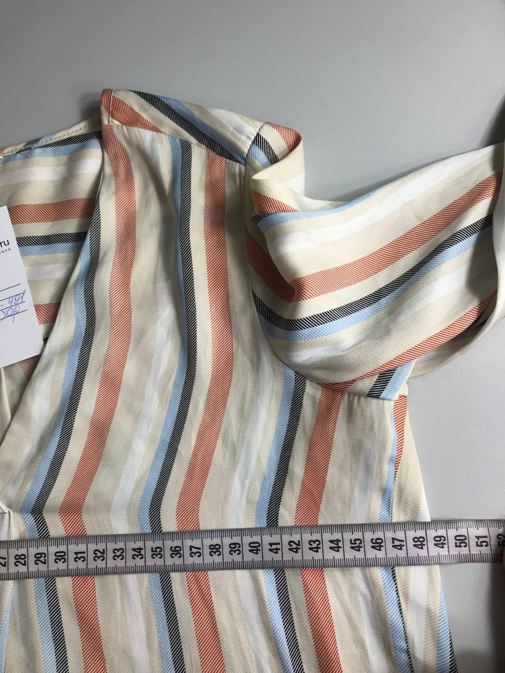 Рубашка Stradivarius свободного кроя в красивых пастельных оттенках 44 размер