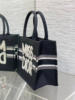 Christian Dior Book Tote 26 cm