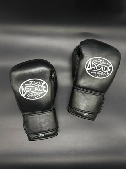 Боксерские перчатки Arcade Black