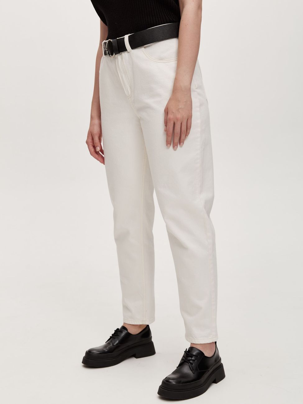 Джинсы mom, белый