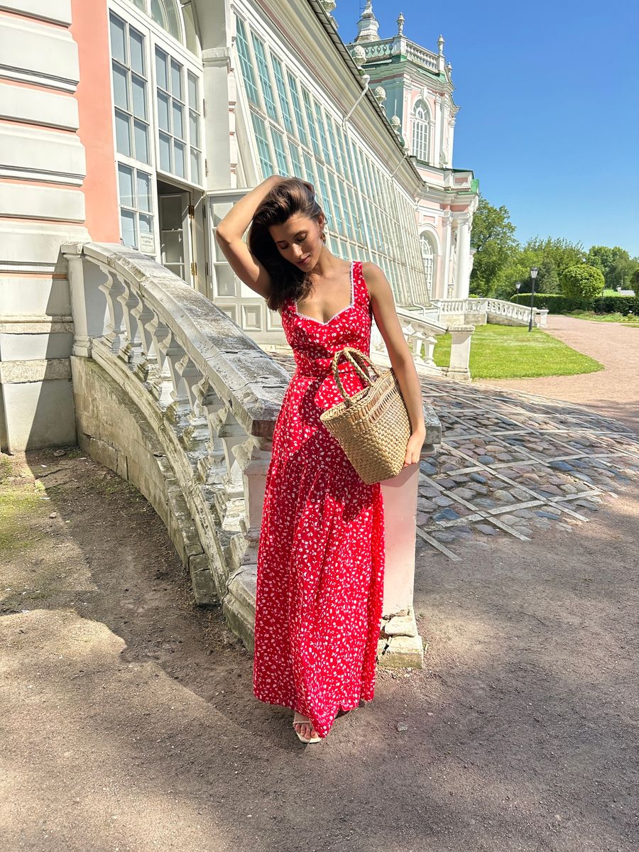 Блуза-топ из софта красная в цветок