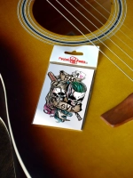 Стикер - Парочка злодеев с битой Черепа